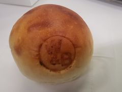 自家红豆抹茶面包-WHEAT&BAKER-麥(凯德来福士店)