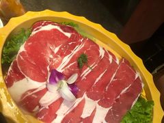 -老牌坊云南鱼豆花火锅(爱建店)