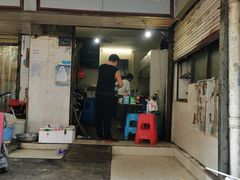 门面-酒宝荡烧烤(长航局江大路住宅小区店)