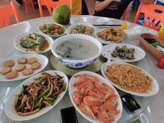 -红月湾海鲜饭店•沙滩海景(双月湾店)