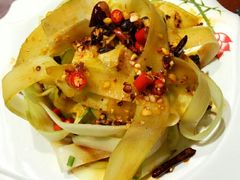 巧拌黄瓜-多伦诺尔莜面庄