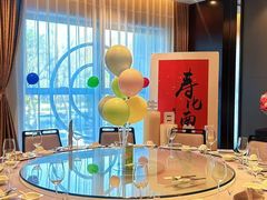 -西安唐隆国际酒店(大雁塔大唐不夜城店)