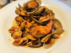 -赶海部落海鲜城(海阳路店)