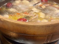 -邹开喜·炭炉鸡煲·海鲜火锅(虹口足球场店)