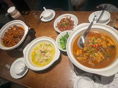 -鱼头泡饭·湖北菜·非物质文化遗产(岳家嘴总店)