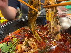 -鸿顺老铁锅美蛙鱼府(解放碑店)