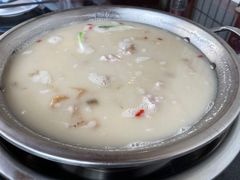 -老来福·非遗酸汤兔(凯旋路店)