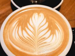 Latte-black rainbow coffee