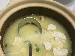 -新丁香海鲜酒店(银海商贸城店)