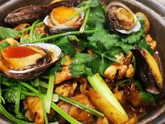 -芳村榕树头叹佬鸡煲(体育西店)