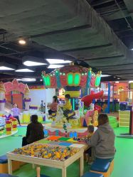 -宝贝渡口儿童游乐园(香炉礁山姆店)