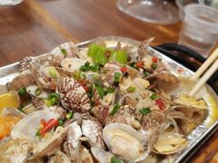 -老东镇啤酒屋海鲜加工·蒸汽海鲜·海鲜烧烤(台东店)