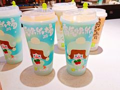 -奈雪的茶(湖滨银泰in77C区PRO店)