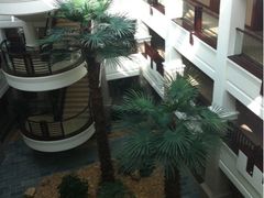-东莞塘厦三正半山温泉酒店·沙利文西餐厅
