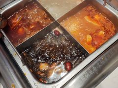 -旺龙巷重庆脆毛肚火锅·潜山扛把子店(潜山商业街店)