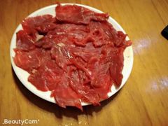 -临江餐馆二楼美食部落