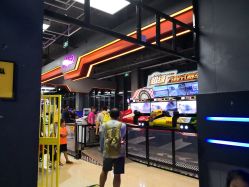 -嗨翻Hi-Fun竞技主题乐园·蹦床团建生日聚会(五棵松华熙店)