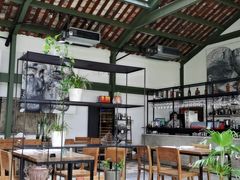-喜洲吧·江畔老船厂·庭院餐厅(喜临院店)