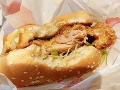 -麦当劳(新达汇三林店)