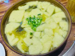 -乡土特色.冷锅鱼.牦牛肉汤锅