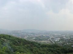 -灵岩山风景区
