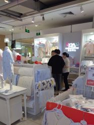 -孩子王(泊富ICITY店)