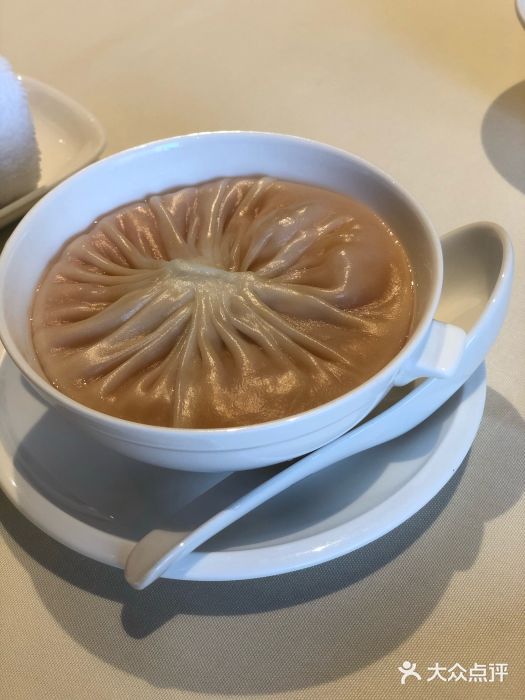 利苑酒家(金宝店)蟹肉龙虾汤包图片