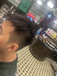 -海文先生国潮烫染男士理发馆
