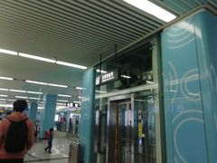 -尹山湖(地铁站)
