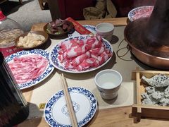 -东镇老火锅(长春路首店)