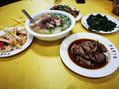 -荣生萝卜汤饭店