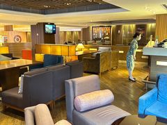 -广州中心皇冠假日酒店·汇点大堂吧