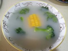 -爱月宝月嫂·育儿嫂