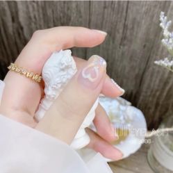 -吉吉靓甲美睫