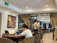 -星巴克臻选(广州沙面店)