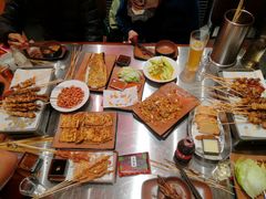 -威记烧嘢·南宁烧烤·超级生牛(绿地店)