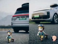 -理想汽车(世纪汇店)
