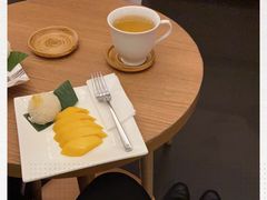 -Let’s Relax Spa(Terminal 21 Asok)