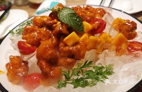 Chilled Fruit-flavored Sweet and Sour Pork