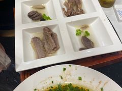 -香山湖家家宴(中山陵店)