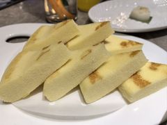 -月枫江南小馆(绿地缤纷广场店)