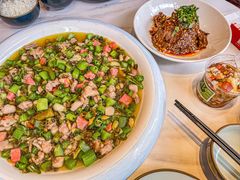 -甦杏鸡毛店(双流广场店)