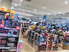 -永旺黄岛购物中心