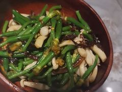 -慢丽江·云南野生菌土鸡锅(付家庄店)
