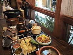-银米·云南传统过桥米线(双廊黑金冠店)