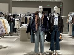 -URBAN REVIVO(西安Momopark店)