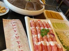 -重庆德庄火锅(体育中心店)