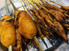 -江城燕子大排档(江汉路步行街店)