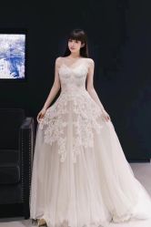 -Vera Wang婚纱礼服旗舰店