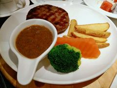 -斗牛士牛排餐厅(嘉里汇店)